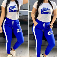 Дамски епики Nike, снимка 2 - Комплекти - 44715601
