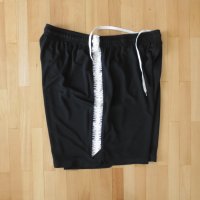 nike dry sqd shorts, снимка 2 - Спортни дрехи, екипи - 37176130