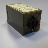 реле време CEM 981 system EI33 timing relay 0-3 sec, снимка 2 - Резервни части за машини - 42539906