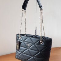 Prada дамска чанта лукс код 129, снимка 3 - Чанти - 35029752