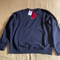 Мъжка спортна блуза HUGO Navy - 239.95 лв., снимка 2 - Блузи - 42084305