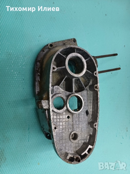 Ляв и десен картер за двигател на Минск 125, снимка 1