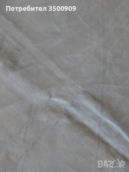 бяла покривка за маса, снимка 1