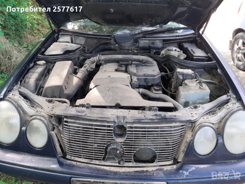 Mercedes e200 бензин на части , снимка 1