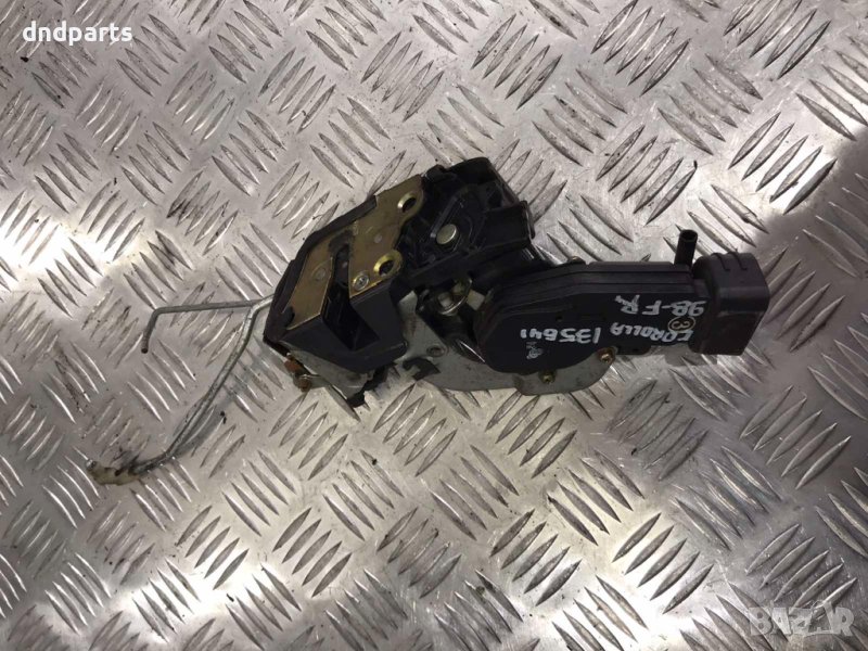 Предна дясна брава Toyota Corolla,1998г., снимка 1