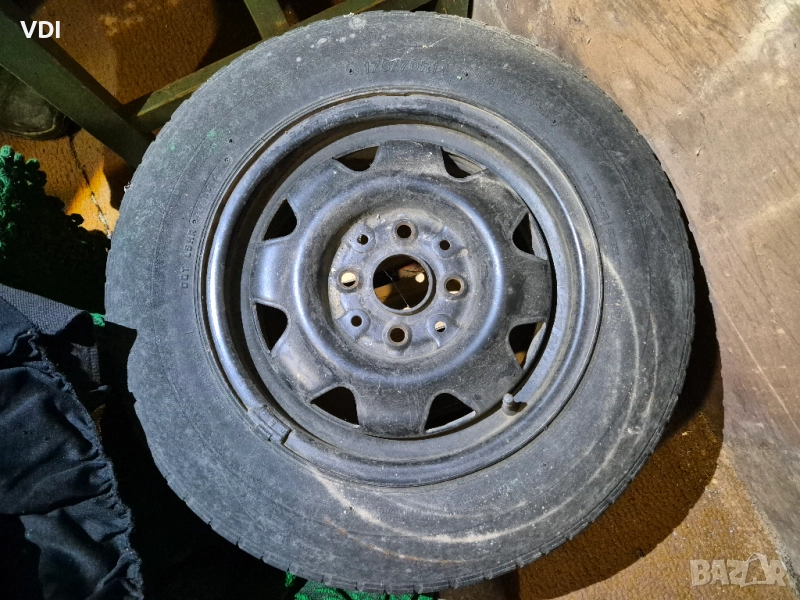 Audi 80 2бр. джанти с гуми подарък, снимка 1