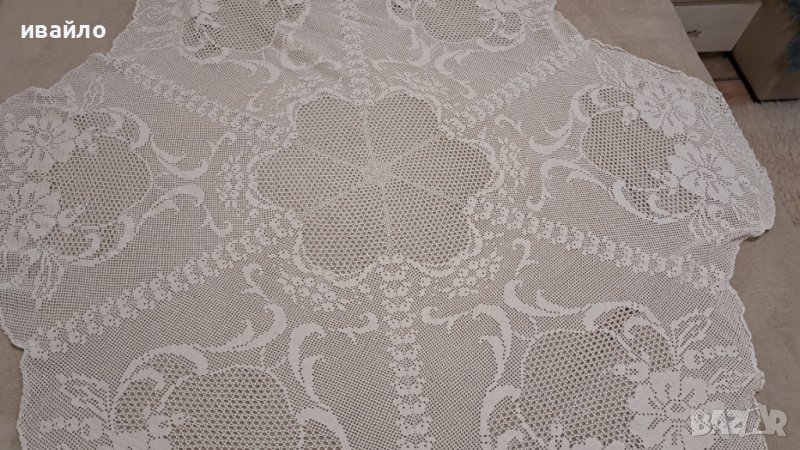 Покривка за маса плетена на една кука, снимка 1