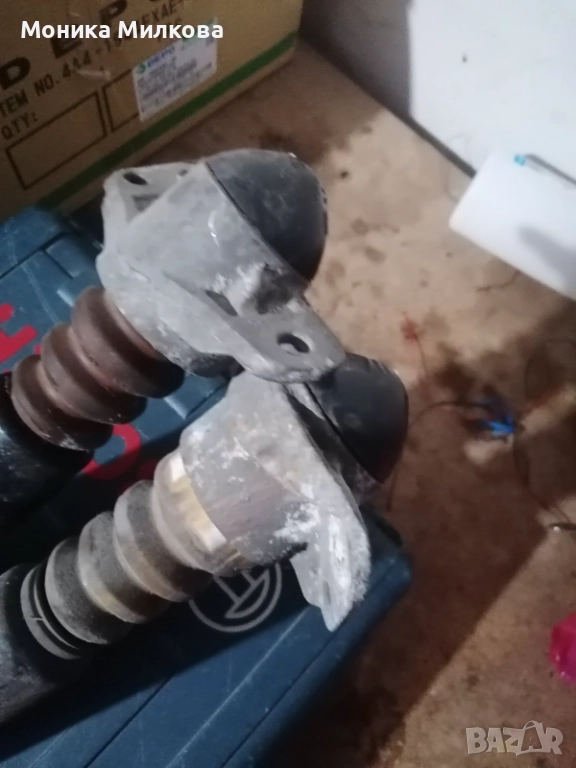 Амортисьори за Passat B6, снимка 1