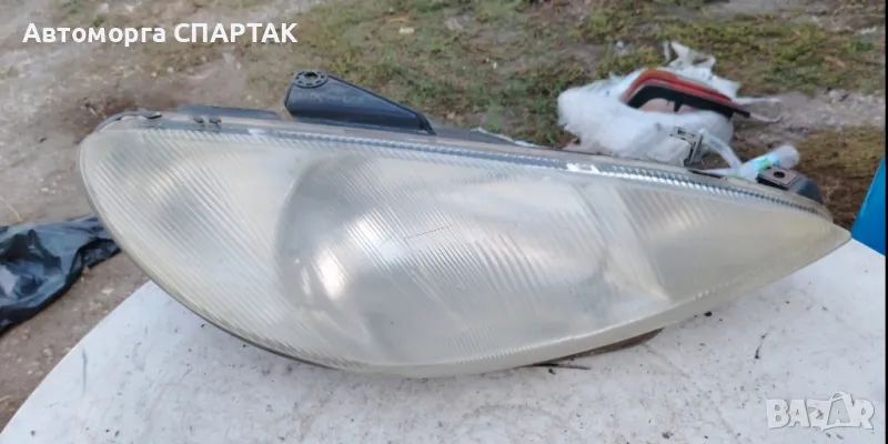 Фар десен PEUGEOT 206 1998, снимка 1