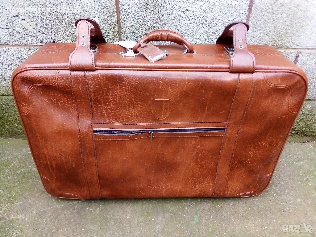 Пътнически кожен куфар с колелца, снимка 1