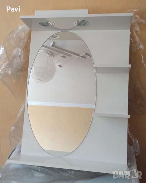 Шкаф за баня с осветление , снимка 1