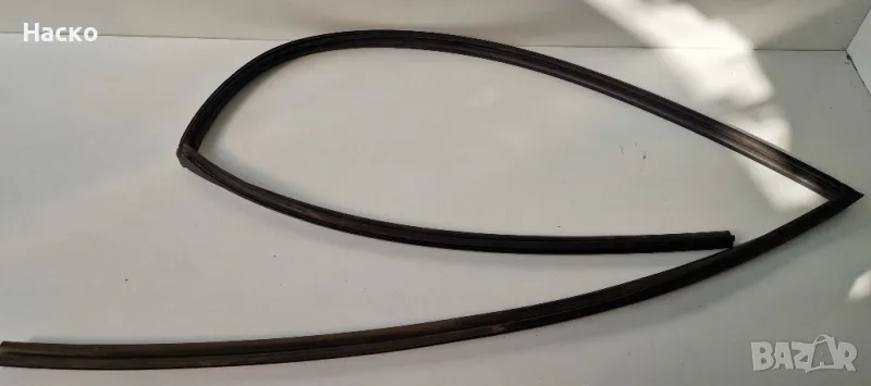 Уплътнение Врата Стъкло Предно Ляво Тойота Корола Е12 Toyota Corolla E12 2001 - 2007, снимка 1