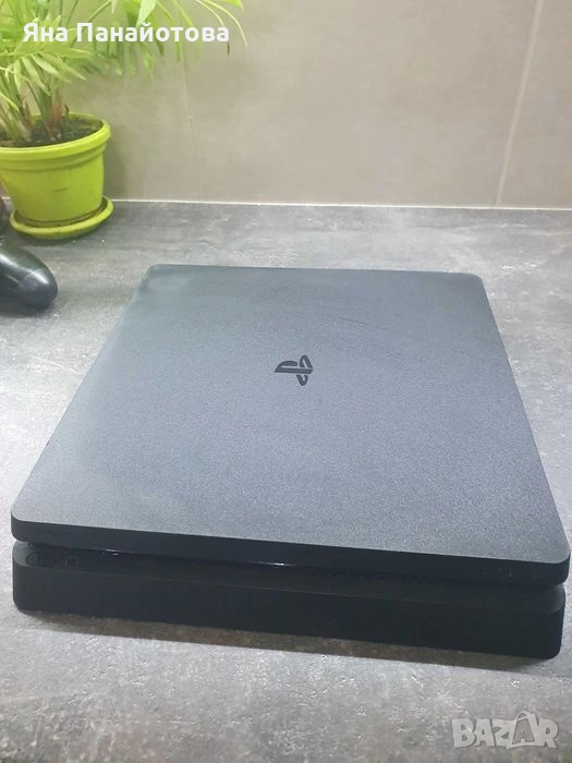 Плейстейшън 4 слим , снимка 1