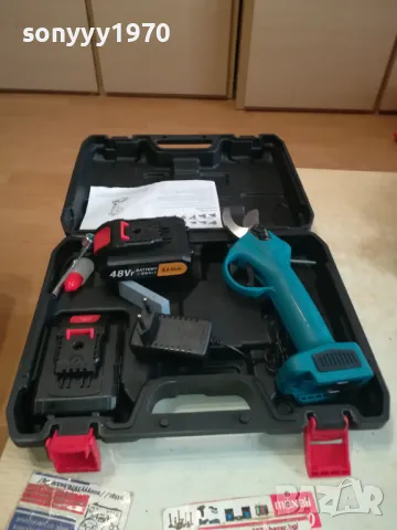 LI-ION ЛОЗАРСКИ НОЖИЦИ С 2 БАТЕРИИ И КУФАР 0902251837, снимка 2 - Градинска техника - 49043455