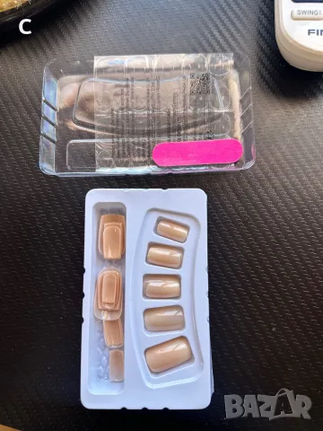 Комплект изкуствени нокти – Press On Nails, 24 бр., снимка 3 - Продукти за маникюр - 55960249