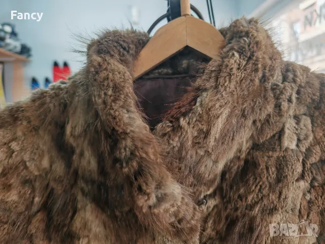 Палто естествен косъм размер M, снимка 3 - Палта, манта - 49170541