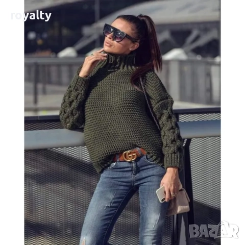 Плетен пуловер с висока яка