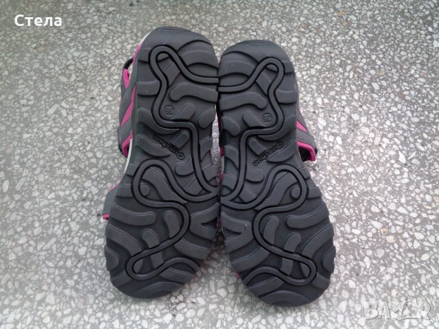 Дамски / детски сандали QUECHUA, нови, сиви с розов кант, снимка 5 - Сандали - 30824774