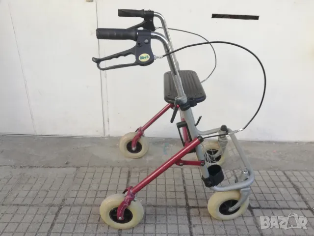 Сгъваема проходилка за възрастни хора , снимка 1