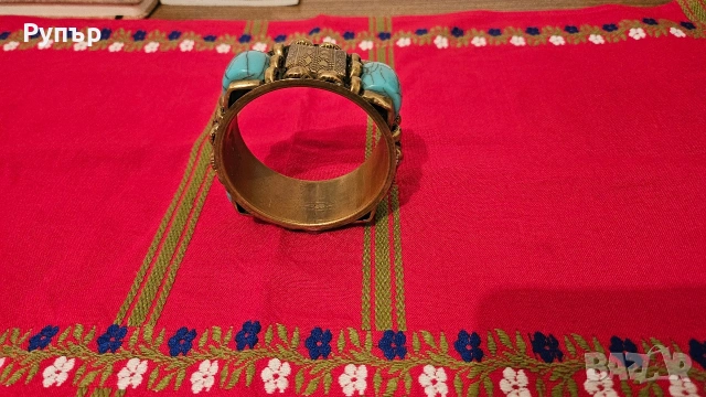 Старинна бронзова гривна, снимка 2 - Други ценни предмети - 53091134