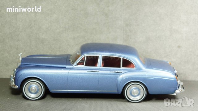 Rolls Royce Silver Cloud III Flying Track herr J.MULLINER 1965 - мащаб 1:18 MCG моделът е нов, снимка 7 - Колекции - 40438172
