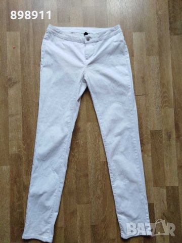 Бял дънков панталон , снимка 2 - Панталони - 30481043