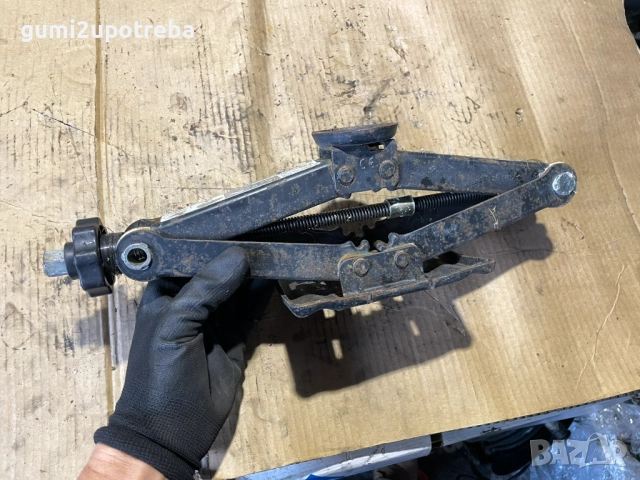 Авто Крик Авариен Крик Mercedes A B Class A1685830715, снимка 6 - Аксесоари и консумативи - 51955782