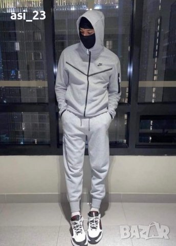 Нови мъжки екипи nike , снимка 2 - Спортни дрехи, екипи - 36172018