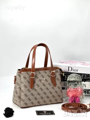 Guess дамски чанти Различни цветове , снимка 7 - Чанти - 49317170