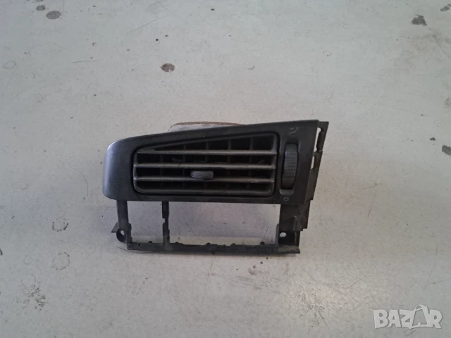 Лява духалка парно за Голф 3, снимка 2 - Части - 50950762