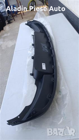 Долен спойлер на задна броня Skoda Superb 3 Sedan година 2016 2017 2018 2019 код 3V5807521 , снимка 3 - Аксесоари и консумативи - 44665130