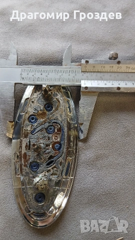 Оригинална Емблема "лого" за FORD 2 359 949 / Форд- различни модели , снимка 10 - Части - 53291581