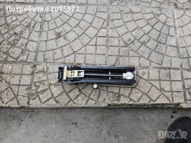 Оригинален крик ключ Citroën C2.C3.C4. Peugeot 206.306.307.206CC., снимка 3 - Аксесоари и консумативи - 52642466