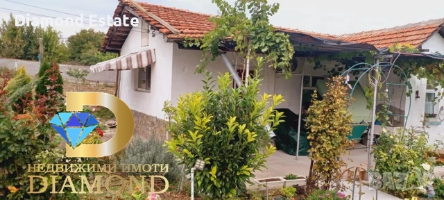 Едноетажна къща в село Селци, обл. Пловдив, снимка 3 - Къщи - 54111637