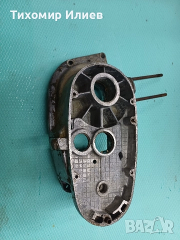 Ляв и десен картер за двигател на Минск 125