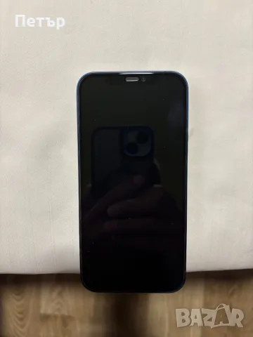 Продавам iPhone 12