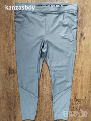 Nike - страхотен дамски клин р-р XL, снимка 3 - Клинове - 51910834