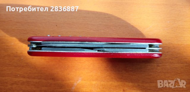 Оригинален VICTORINOX Switzerland Stainless Rostfrei Officier Suisse, снимка 2 - Ножове - 39979211