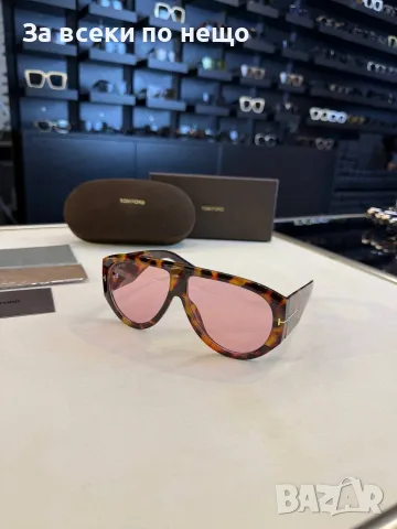 Tom Ford Слънчеви Очила С UV400 Защита Том Форд - Различни Цветове Код SK2043, снимка 11 - Слънчеви и диоптрични очила - 55752938