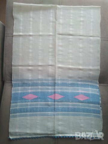 Старо българско ръчно тъкано кенарено каре