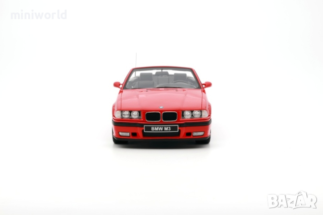 BMW M3 E36 Cabrio 1995 - мащаб 1:18 на Ottomobile моделът е нов в кутия, снимка 4 - Колекции - 44509117