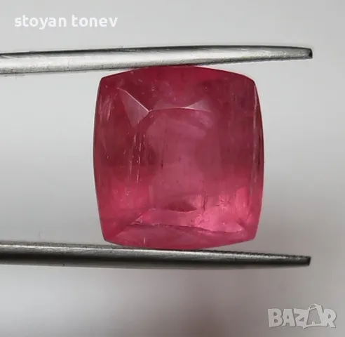 Прекрасен розов турмалин в голям размер с тегло 10.75кт.! Рядък цвят!, снимка 1