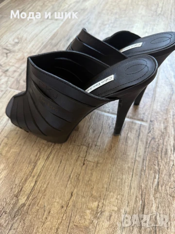 Обувки  na Calvin klein, снимка 2 - Дамски обувки на ток - 50552514