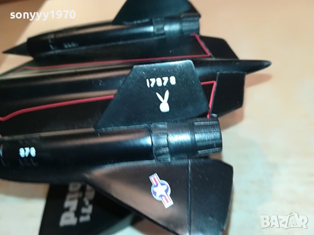 LOCKHEED SR-71 BLACKBIRD U.S.AIR FORCE МЕТАЛЕН САМОЛЕТ 2002231720, снимка 17 - Колекции - 39742890