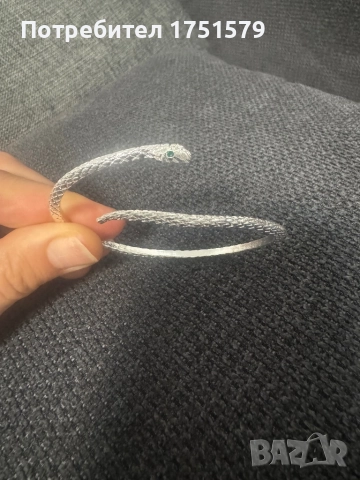 Нова сребърна гривна 