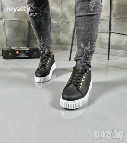 Мъжки Нови Маратонки 40-44 Номер с Кутия , снимка 2 - Маратонки - 53231616