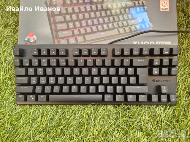 Механична клавиатура Genesis Thor 303 TKL RGB, снимка 2 - Клавиатури и мишки - 55952129