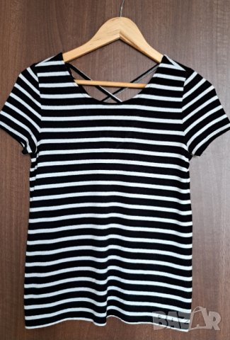 ONLY Дамска блуза рае с кръстосани ленти на гърба-размер XS/S, снимка 2 - Тениски - 42269474