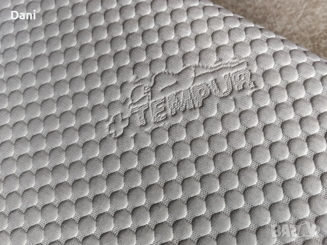 Матрак Tempur Cloud 90/200см., снимка 3 - Матраци - 54131926