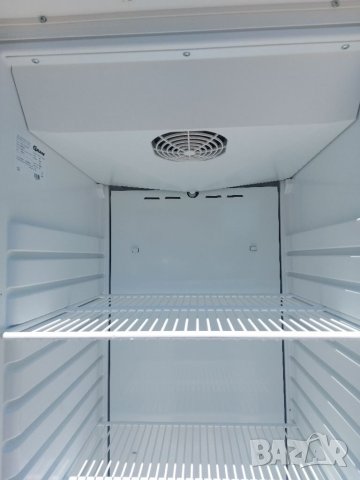Професионален хладилник Gram, снимка 3 - Хладилни витрини и фризери - 41695000
